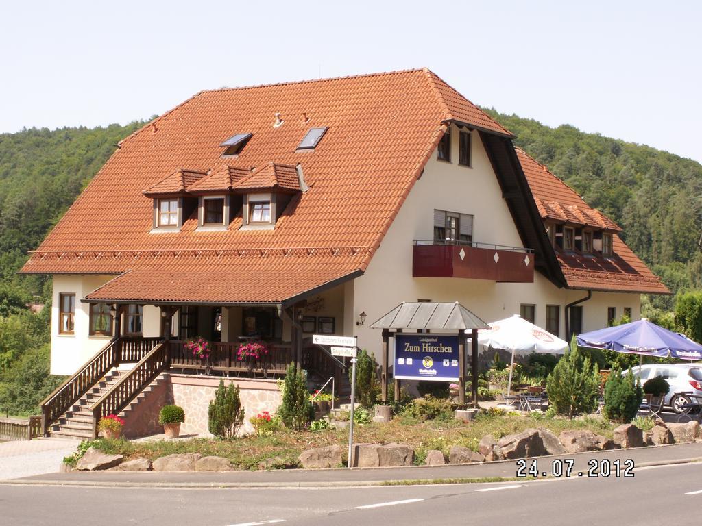 Landgasthof Zum Hirschen Hotel Hafenlohr Buitenkant foto